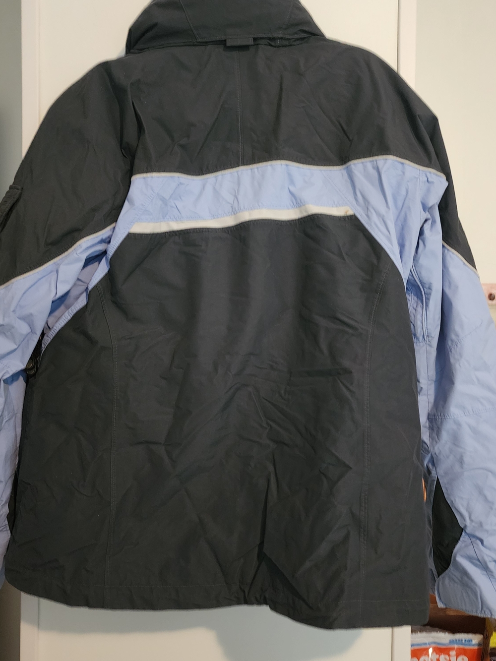 Columbia Light Purple and Black Womens Ski Jacket - Picture 6 of 6